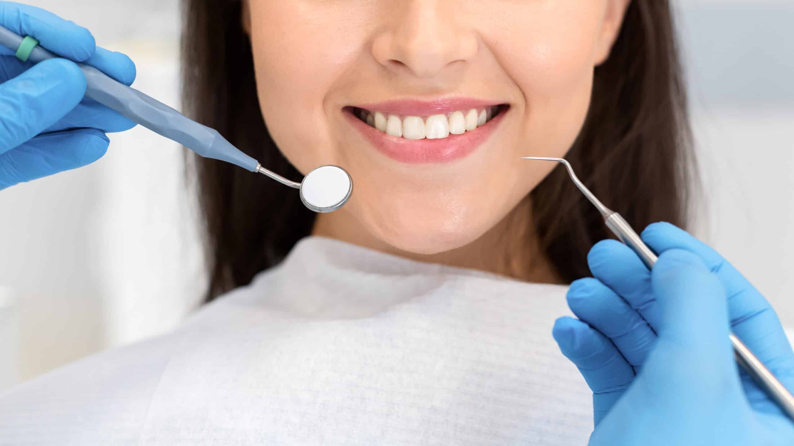 gum grafting parker, co Mountainview periodontics & Dental Implants dentist in Glande CO Dr. Maryanne. Butler Dr. Amy M. Riffel